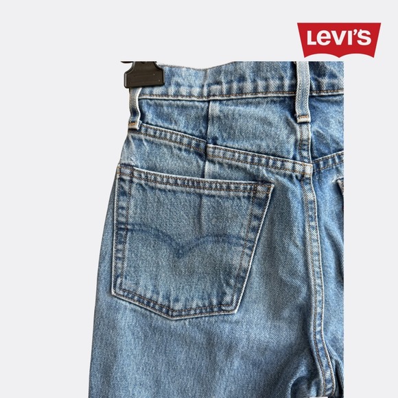 Levi's Altered Straight Jeans – Women's Waist 26 – SOLD OUT - Picture 5 of 10